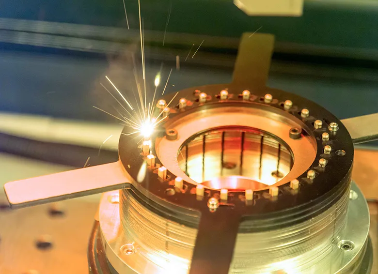 Vantagens dos fãs externos do rotor de PMSM